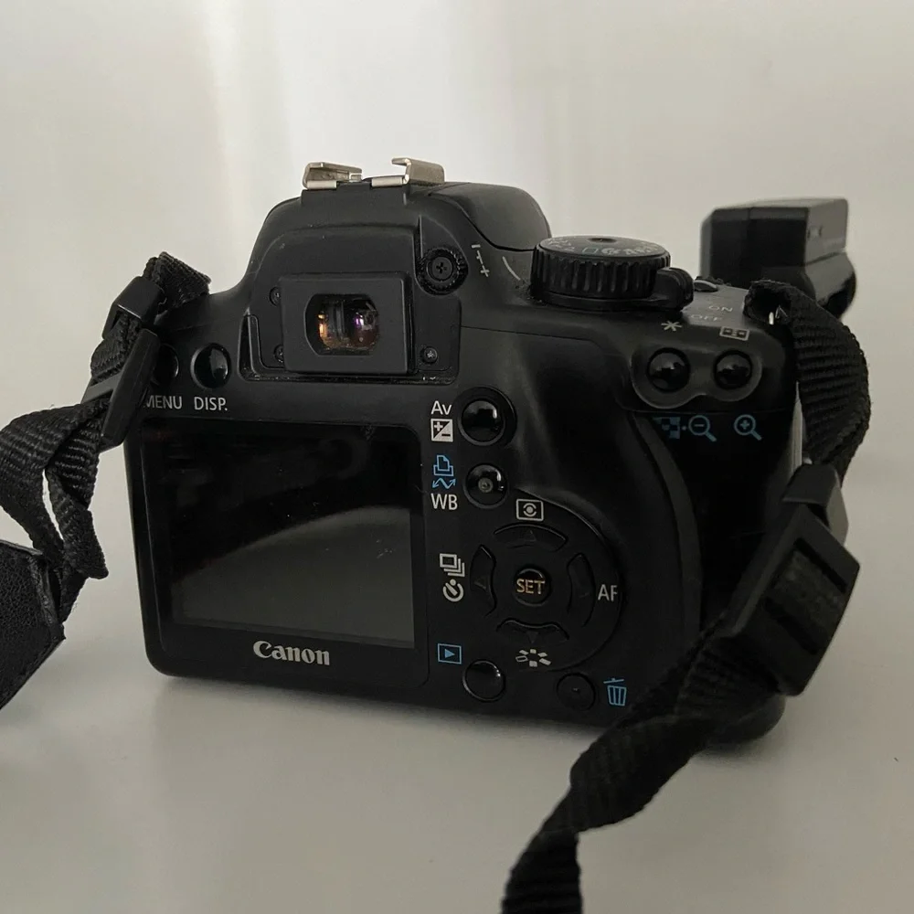 Canon Rebel XS DS126191, Lens Cover, Bag Strap, and Battery Charger
